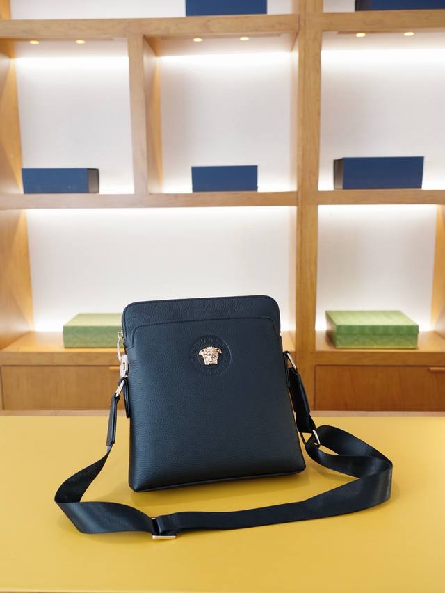Versace Official Website Synchronized High Version Crossbody Shoulder Bag Timele
