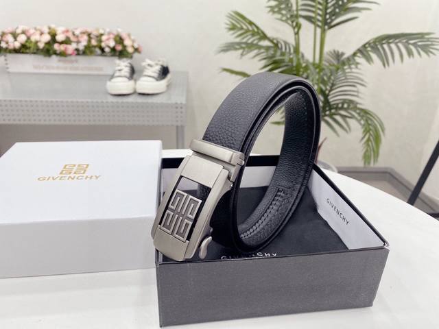 Givenchy Automatic Belt Slide Exclusive Real Shot Of The Whole Cowhide Hand-Stit