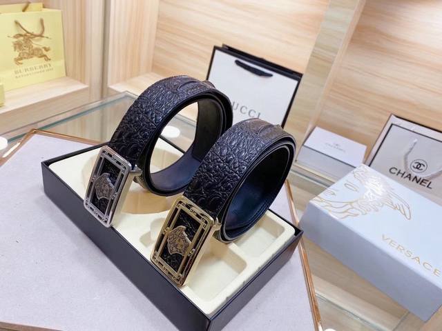 Versace Width 3.8Cm Exquisite Steel Buckle Head Non-Fading Crocodile Bone Design