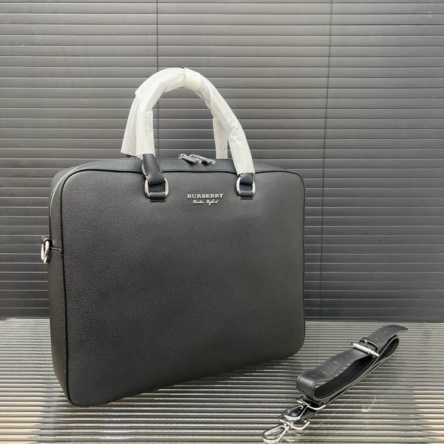 burberry Burberry Cowhide Men's Bag Briefcase Handbag Computer Bag With Exqui