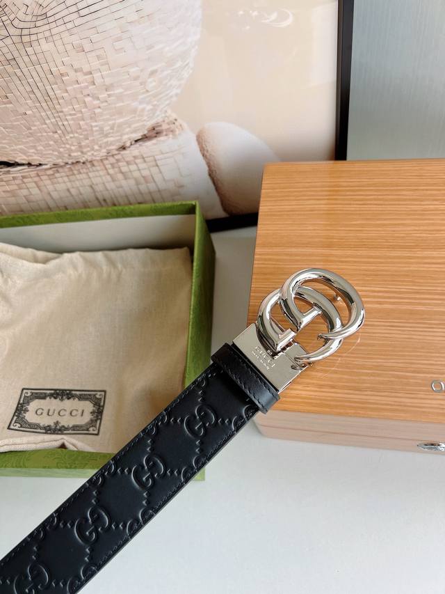 gucci Gucci Men's First Layer Cowhide Embossed Metal Rotating Buckle Belt 3.5