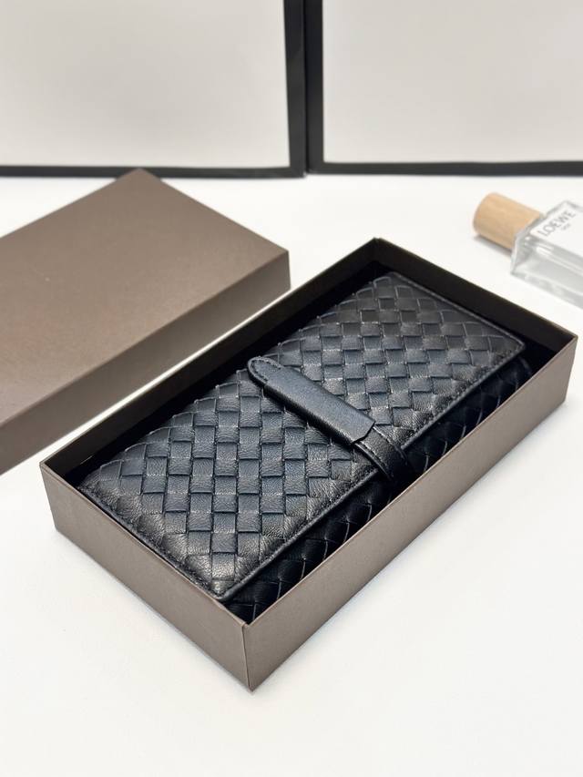 Color Black Size 19X10 Classic Upgraded Version Sheepskin Feel Woven Long Wallet