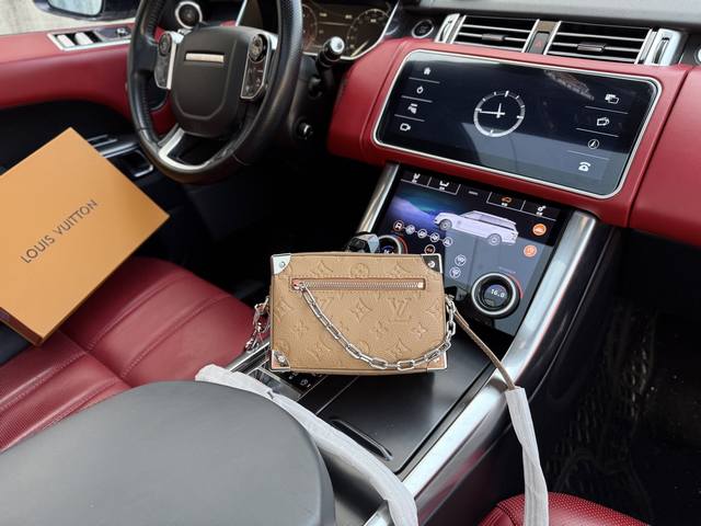 High-End Louis Vuitton Lv Shoulder Bag Louis Vuitton Box Bag M13868 Louis Vuitto