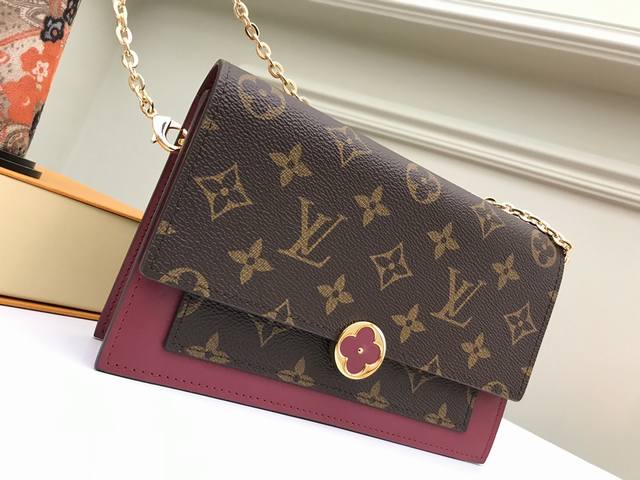 Factory P Price Top Original M67404, M67405 Purple Limited Edition Flore Chain W