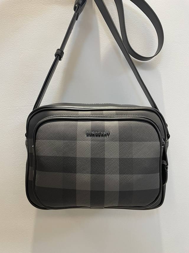 6088 New Burberry Camera Bag From The Brand Is Made Of Eco-Friendly Canvas Ma