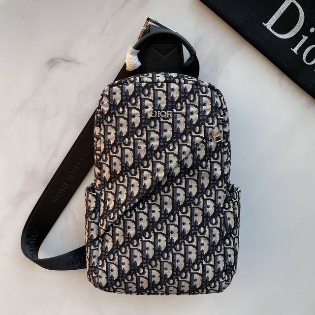 Hot Item Coming Dior Men's Chest Bag Model 2062 Size 29 17 6.5Cm The Real Pictur