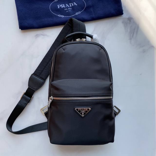 The Latest Men's Backpack. The Latest Backpack In 2025. The Chest Bag Is Made Of