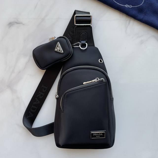 Prada's Latest Style Men's Chest Bag Original Quality Imported Nylon Cloth Mater