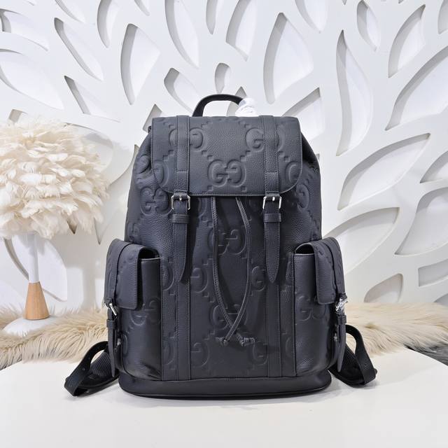 gucci-Gucci's Latest Men's Backpack Is Made Of Imported Calfskin Leather. It