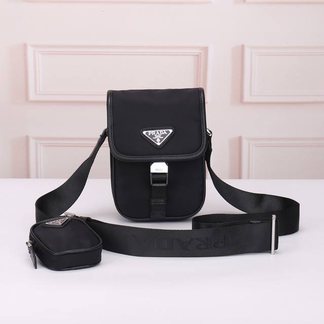 prada-Prada's Latest Mobile Phone Bag Official Website Uses Original Imported