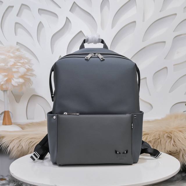 Fendi-Fendi's Latest Men's Backpack. The Official Website Uses Imported Calf