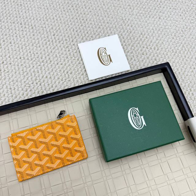 Goyard Bourbon Zippered Coin And Card Holder This Coin And Card Holder Has 3 Car