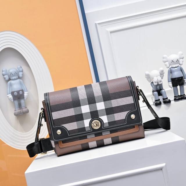 burberry Burberry Shoulder Bag Tofu Bag Must-Have In The Fashion Circle Get T