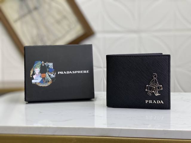 prada Men's Short Wallet Latest Style Counter Official Website Synchronized G