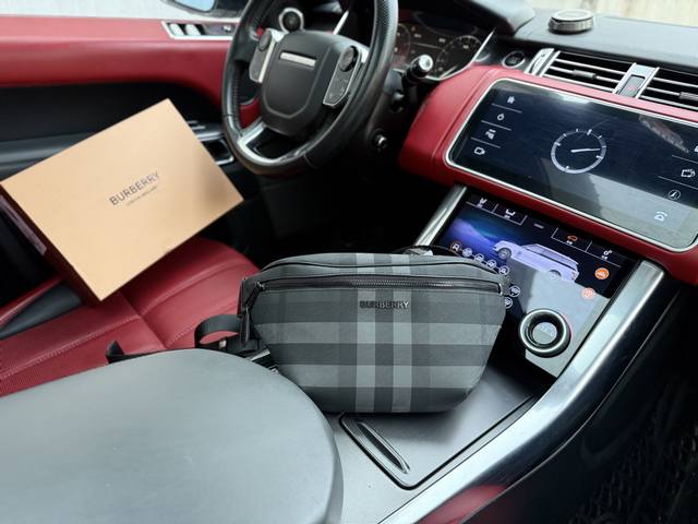 High-End Goods New Burberry Waist Bag Burberry Chest Bag Crossbody Bag Burberry