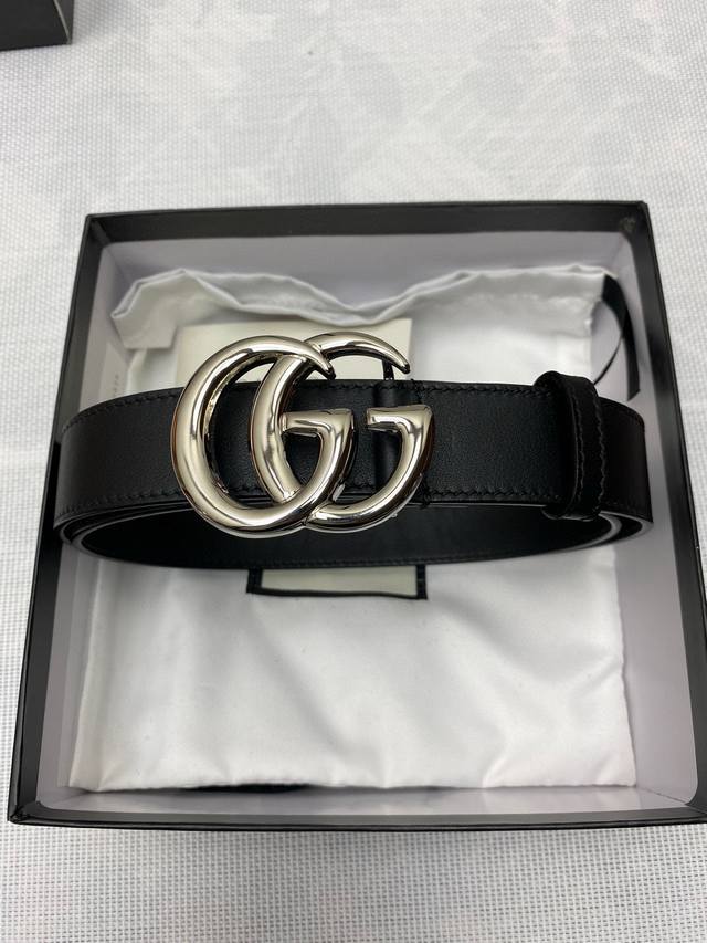 Gucci Original Double-Sided Cowhide Crystal Belt Body. Super Good Feel. With Ori