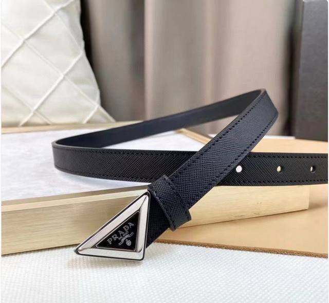prada Badge Belt Palm Pattern Cowhide Black Gold And Silver Color Inverted Tr