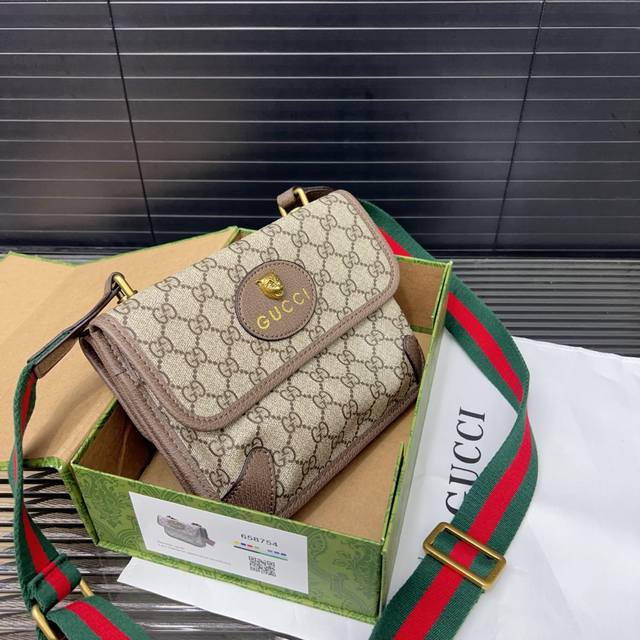 gucci Neo Vintage Double-Sided Tiger Head Messenger Bag Gg Shoulder Messenger