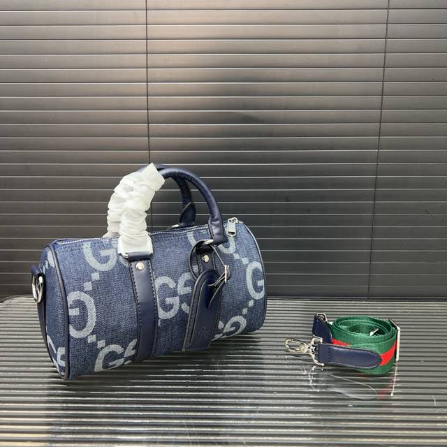 gucci Denim Embroidery Shoulder And Crossbody Bag Celebrity Item Made Of High