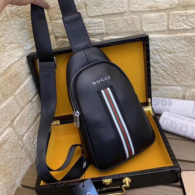 g Chest Bag Model 33025-1 Original Imported Hardware Original Men's Casual Ch