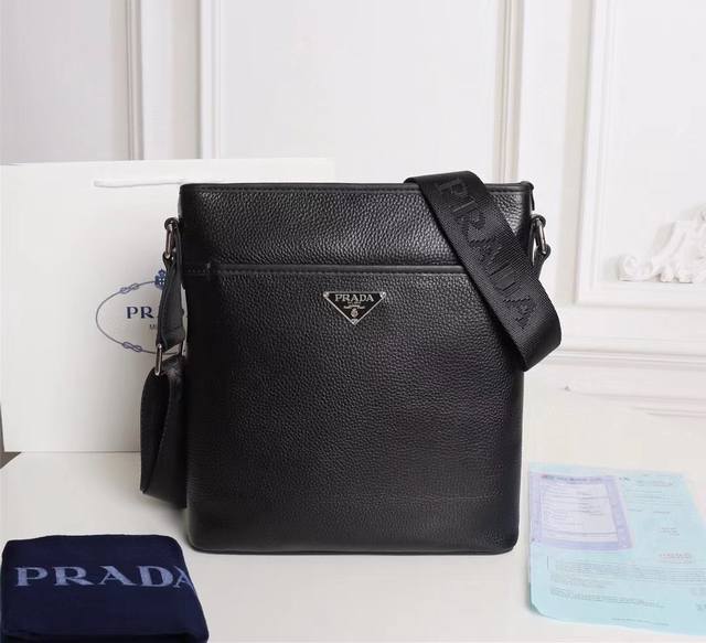 Model 33012-2 Prada Prada Original Channel Goods Simple And Elegant Style Versio