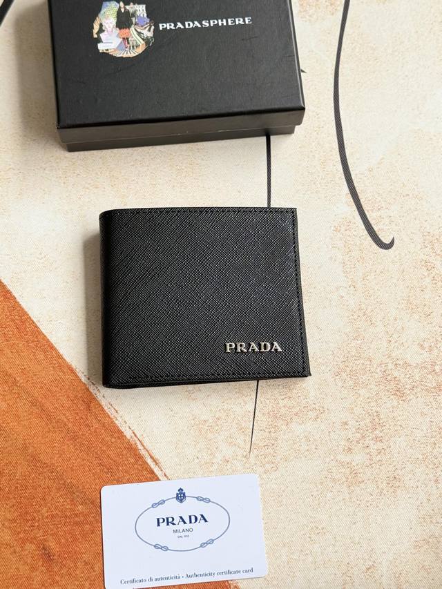 prada Men's Short Wallet Latest Style Counter Official Website Synchronized G