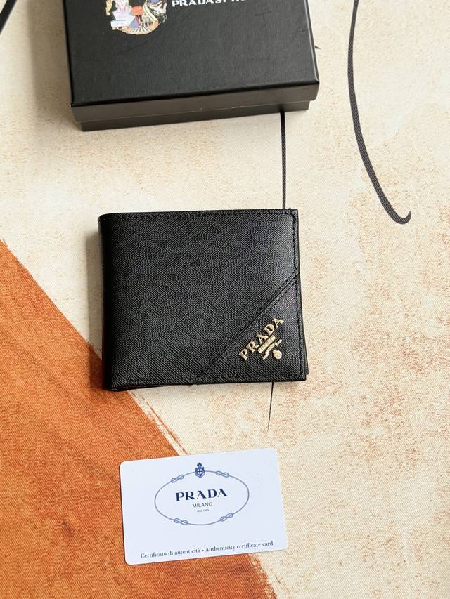 prada Men's Short Wallet Latest Style Counter Official Website Synchronized G