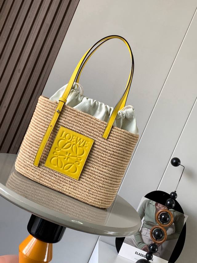 Popular Small Size Raffia Fiber And Cow Leather Square Basket Handbag This Compa