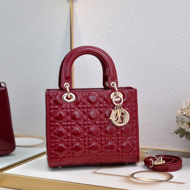 Large Five-Grid Patent Leather My Lady New Bag Flap Shoulder Handbag Classic Sty