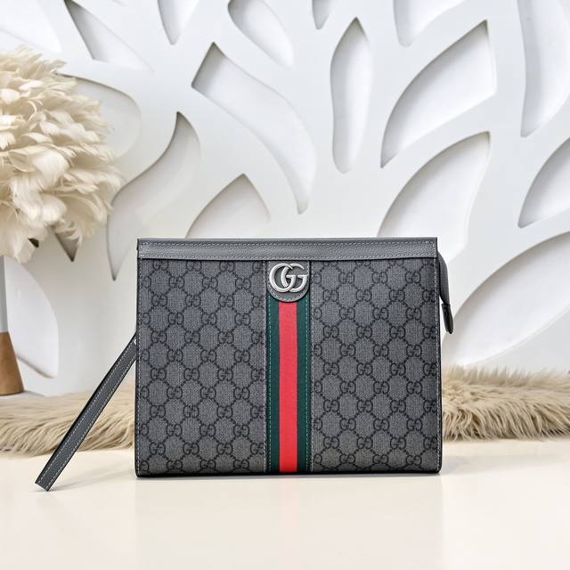 gucci-Gucci's Latest Men's Handbags Are Made Of Imported Calfskin Leather. Th