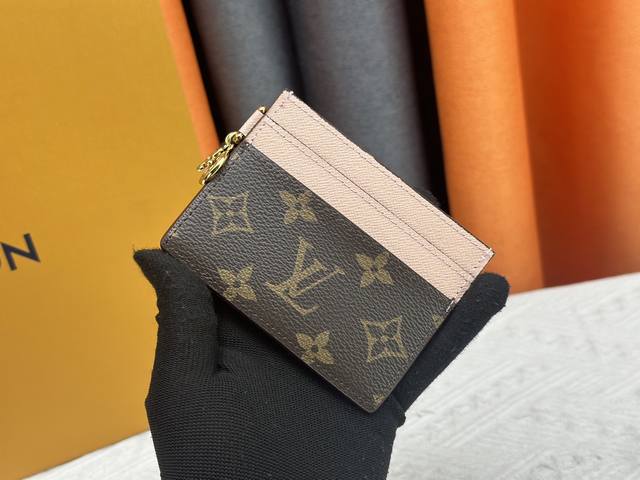 m82739 Made Of Monogram Coated Canvas And Cowhide Leather Large Compartment C