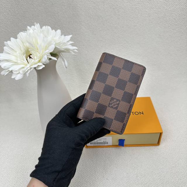 Top Original M63144 Small Card Holder Louis Vuitton This Pocket Wallet Has Seven