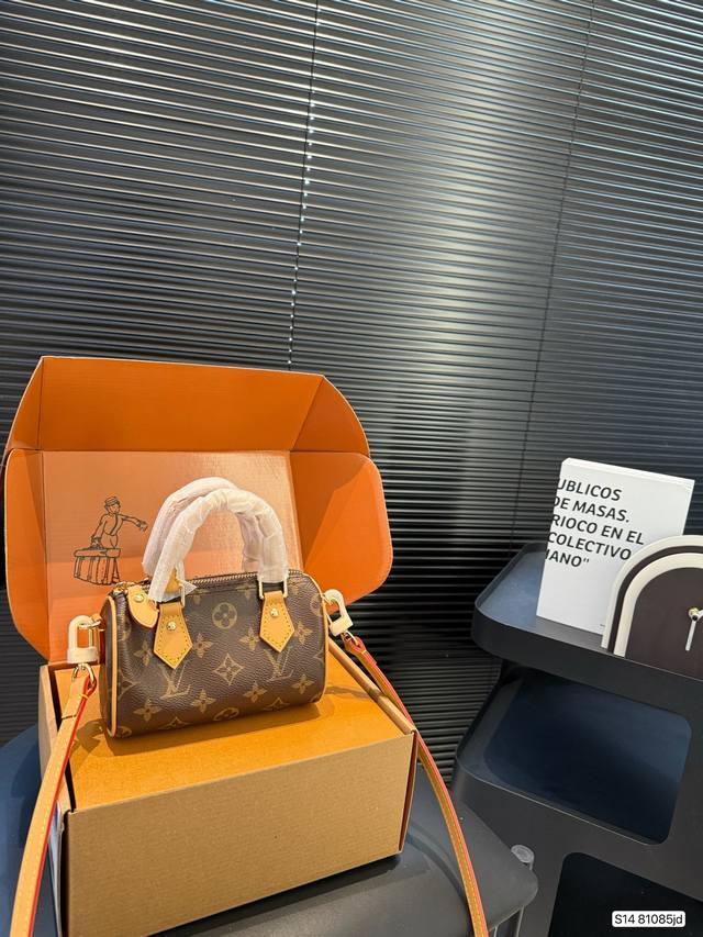 With Airplane Box Folding Box Lv Mini Speedy Pillow Bag Popular All Over The Wor