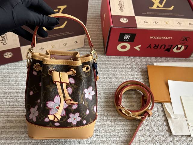 With Box Size 13*16Cm L's New Nano Bucket Bag Noe Bucket Bag Is Super Cute Old F