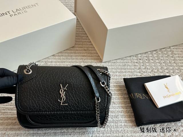 niki Family's New Member Mini Is So Cool. The Bag Looks Good Without Any Flaw