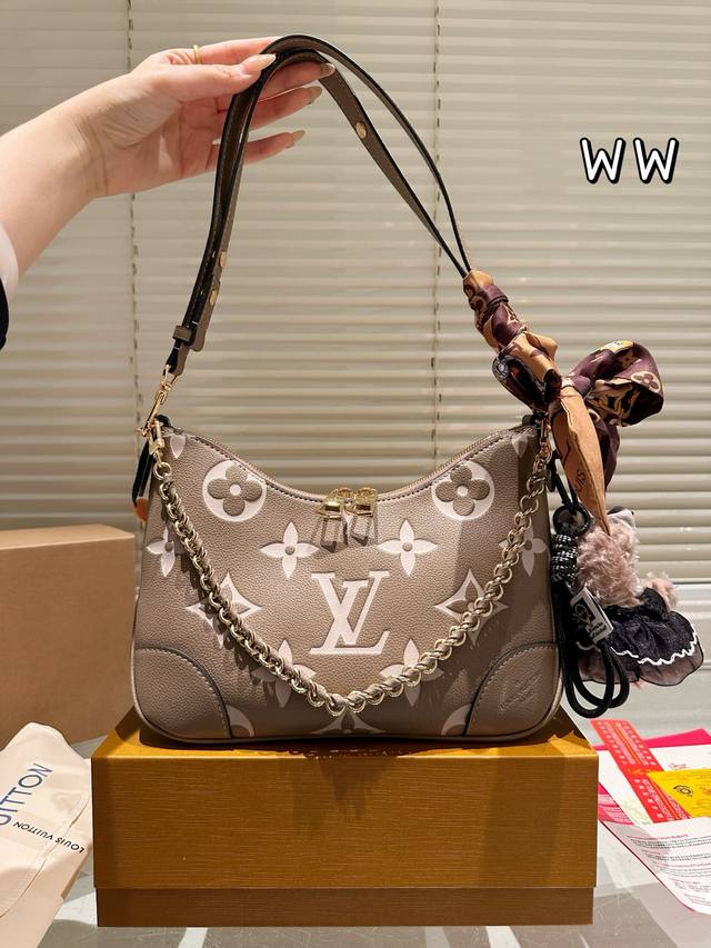 With Pendant Folding Box Original Lv Old Flower Horn Bag One Shoulder Crossbody
