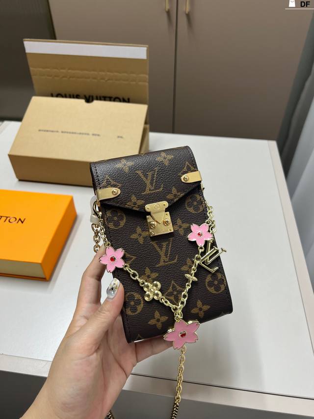 Chip Version Lv Mobile Phone Bag Invincible And Durable, Super Convenient To Tak
