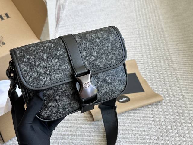 Coach Men's Mini Messenger Bag How Cool And Cute Coach Men's New Mini Messenger