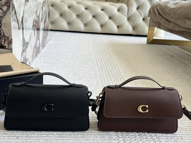 Coach's New Juno Coach's New Underarm Baguette Bag Is So Beautiful This Juno Und