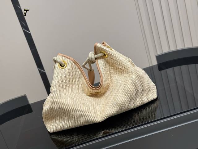 size 47.34Cm It's Another Exciting Day In Prada Tote Prada Hobo Full Of Luxur