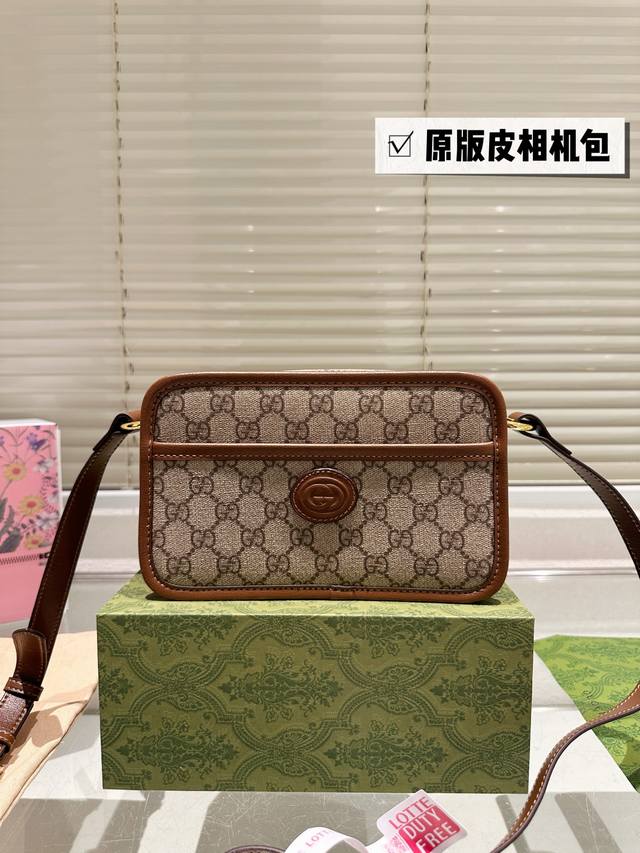 Original Leather Gucci's New Camera Bag Is So Beautiful Gucci Gg Retro Series's