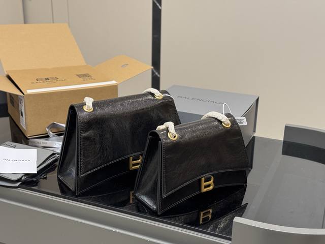 With Box Cowhide Size 26*16Cm Small 31*19Cm Large Crush Hits My Heart Balenciaga
