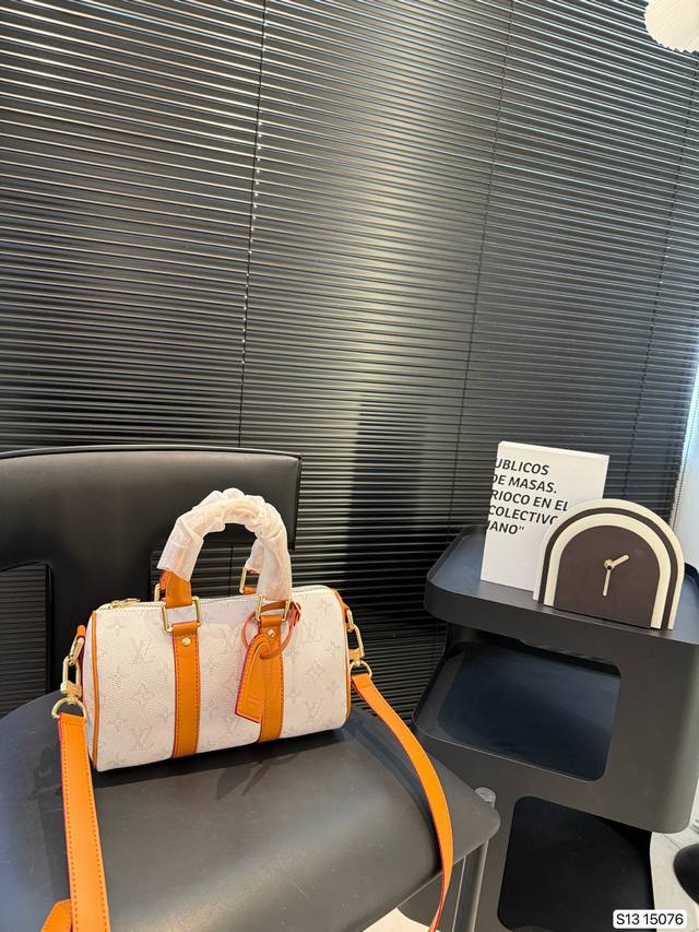 lv Catwalk Pillow Bag Nano Keepall Pillow Bag Spring And Summer Show Series T