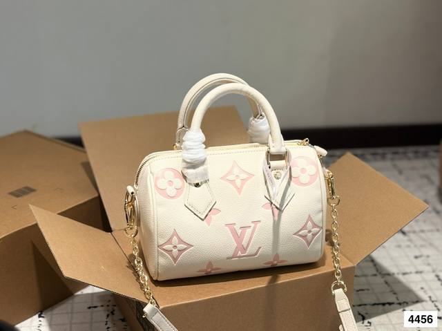 lv Louis Vuitton Speedy 20 Cream Blue Pillow Bag Crossbody Monogram All-Match