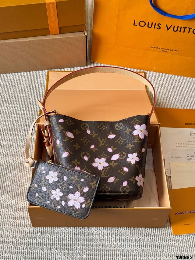 Cowhide Version Lv All Inbb Handbags Are Made Of Monogram Cowhide With Shiny Met