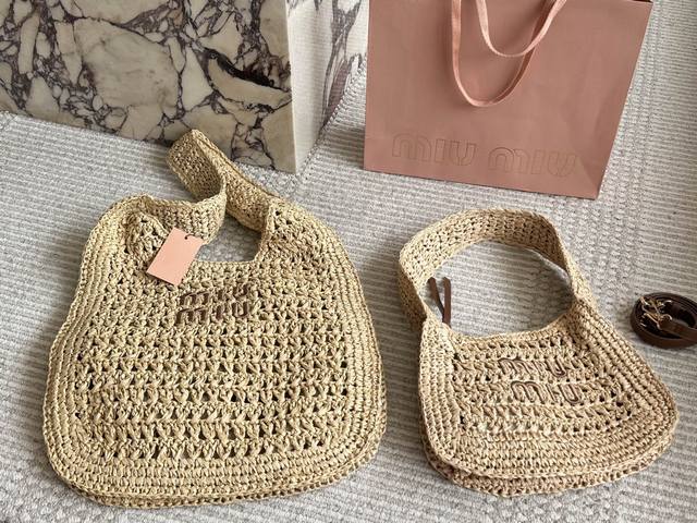 miumiu Straw Bag 22 20 28 40