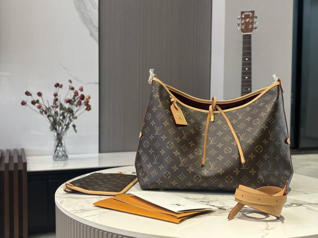 Large Louis Vuitton Lv Carryall New Commuter Bag Is Good-Looking And Practical #