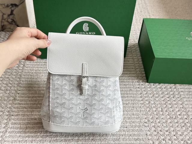 With Leather Size 20*23Cm The Alpin Mini Goryar Backpack That You Never Get Tire