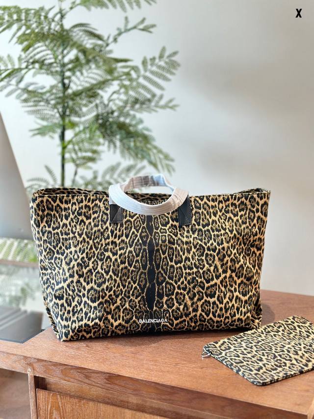 Balenciaga Leopard Print Shopping Bag Large Capacity 45Cm