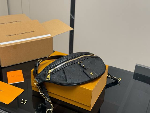 With Folding Box Airplane Box Lv Waist Bag Is Back Waist Bag And Chest Bag That